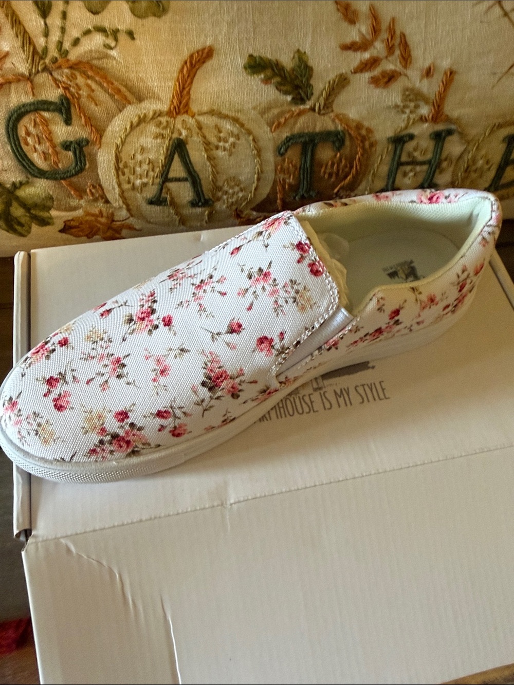 Xhilaration White Slip-On Sneaker with Pink Floral Print